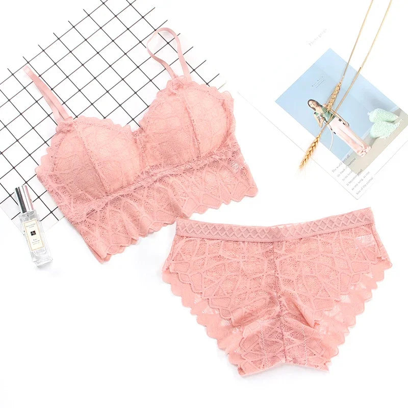 Elegant Lace Lingerie Set